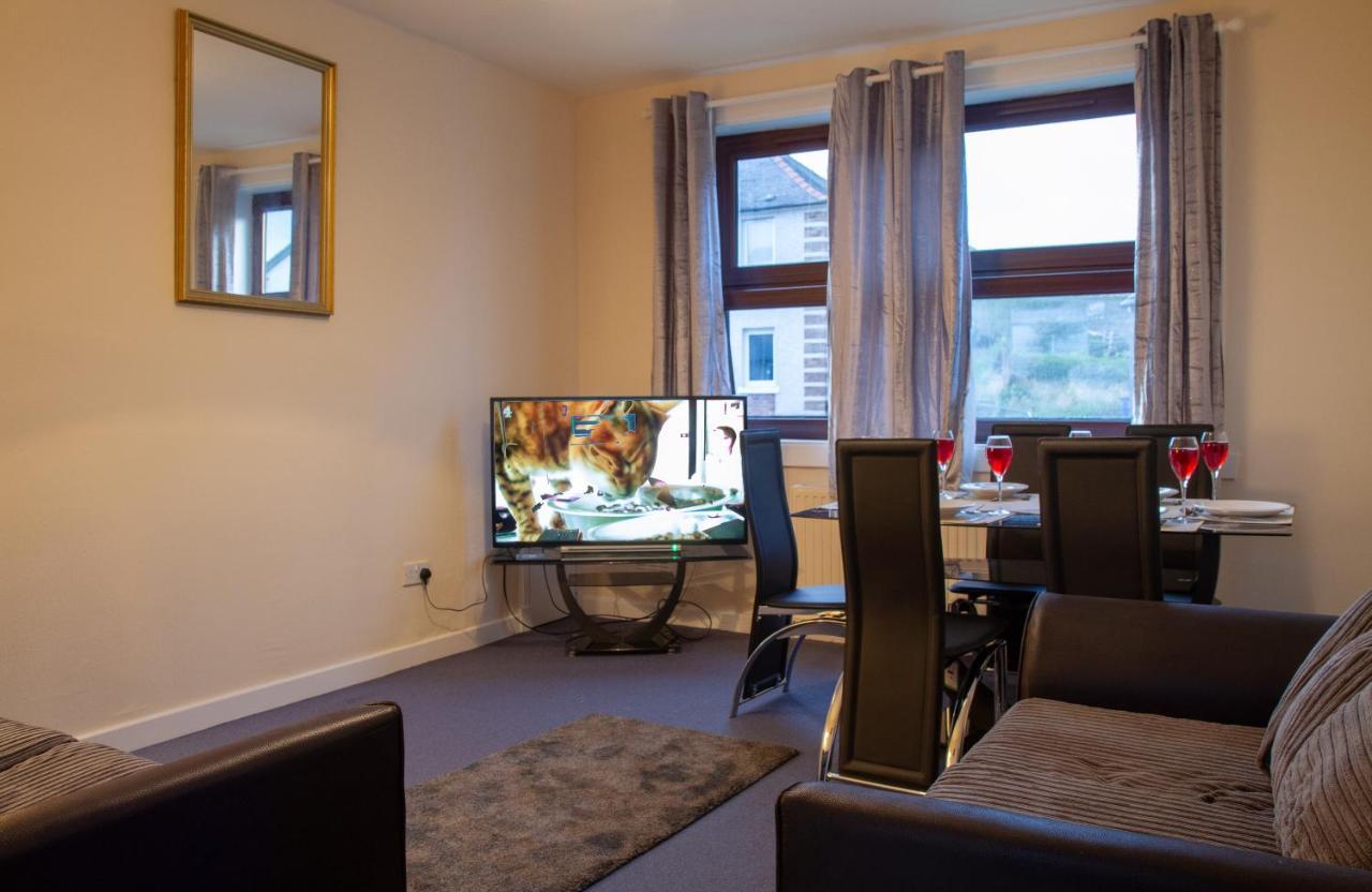 Carvetii - Fox House - 1St Floor Flat Sleeps Up To 8 Apartment Dunfermline Ngoại thất bức ảnh